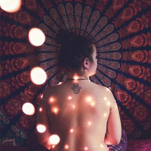 Eres Divina by inkbox is a Spiritual temporary tattoo from inkbox - 2