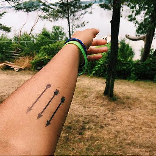 Frisson by inkbox is a Arrows temporary tattoo from inkbox - 1