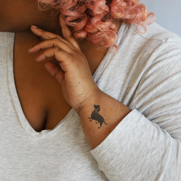 Hund by Felipe Sena is a temporary tattoo from inkbox - 0