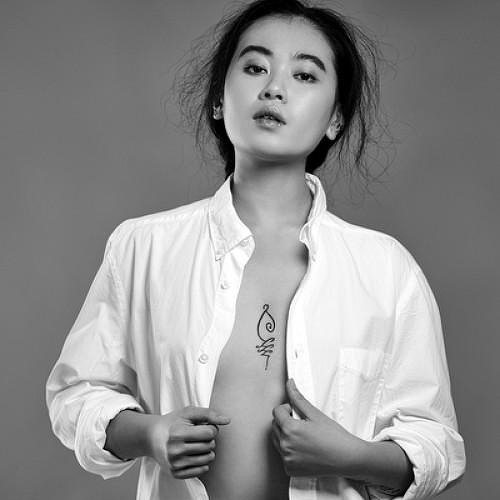 Iluminar by Nikki Di Biasio is a Spiritual temporary tattoo from inkbox - 0