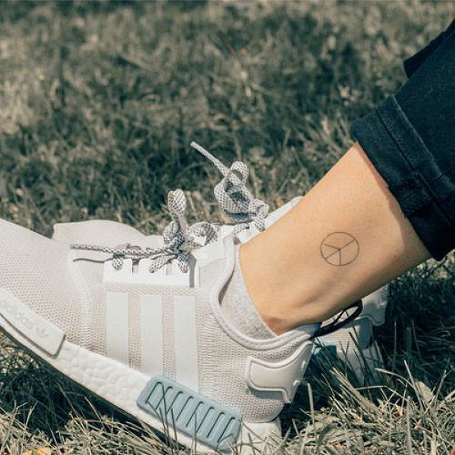 Kove by inkbox temporary tattoos is a Minimal temporary tattoo from inkbox - 2