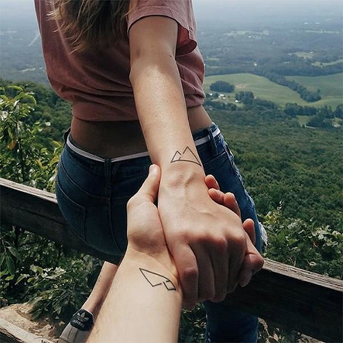 Las Cumbres by inkbox is a Geometric temporary tattoo from inkbox - 1