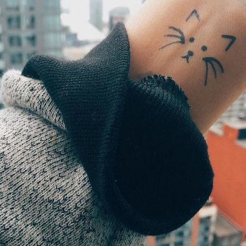 Las Tablas by Ema Walters is a Animals temporary tattoo from inkbox - 4