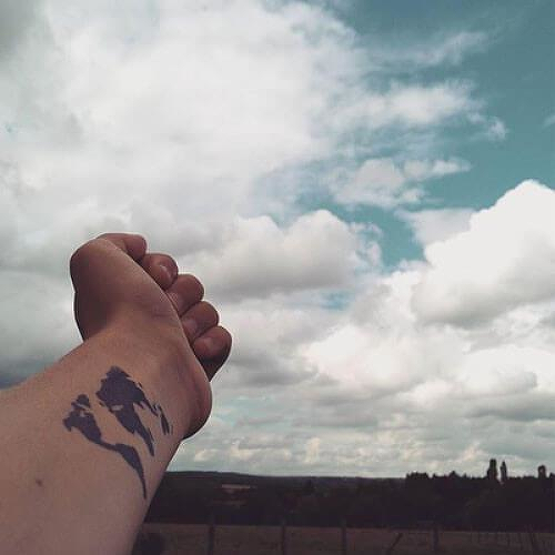 Livsnjutare by inkbox is a Travel temporary tattoo from inkbox - 6