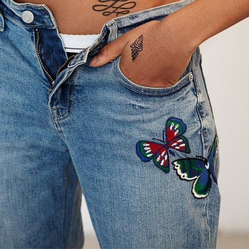 Medici by Sarah Skrlj is a Food & Drink temporary tattoo from inkbox - 2