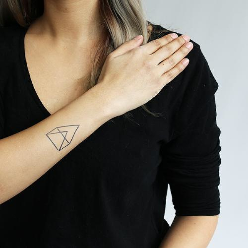 Metron by Addison Llanos is a Geometric temporary tattoo from inkbox - 0