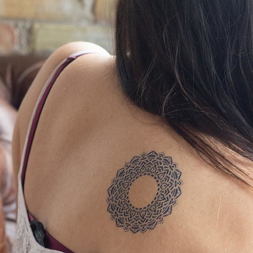 Nodus by inkbox is a Geometric temporary tattoo from inkbox - 0
