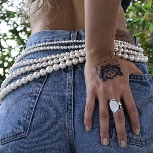 Perla by Jenna Fullerton is a Flowers temporary tattoo from inkbox - 3
