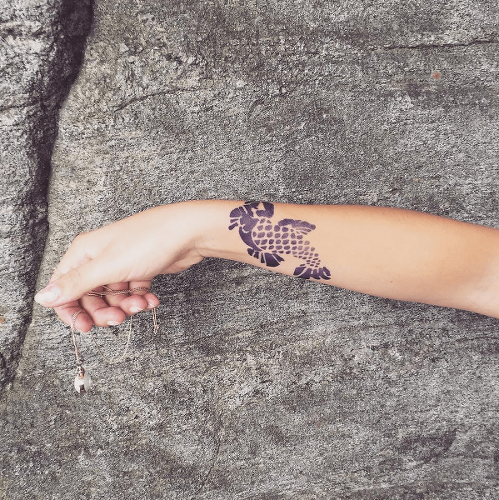 Piscine by Inkbox is a Animals temporary tattoo from inkbox - 4