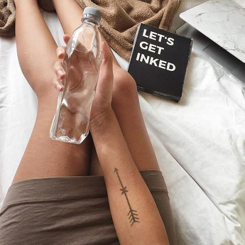 Sang-Froid by Inkbox is a Geometric temporary tattoo from inkbox - 2