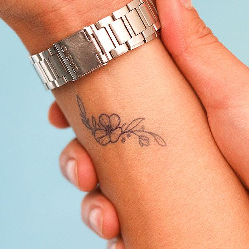 Sentir by Kat Gomboc aka soft.point is a Flowers temporary tattoo from inkbox - 2