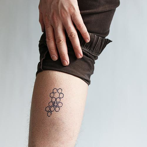 Shahad by Andra Bogdan is a Animals temporary tattoo from inkbox - 2