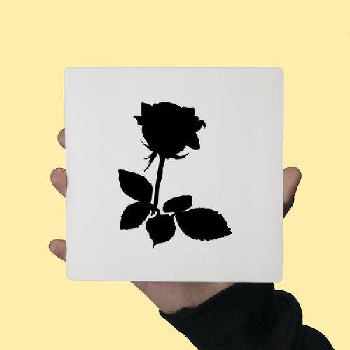 Siluett by Ev O is a Flowers temporary tattoo from inkbox - 0