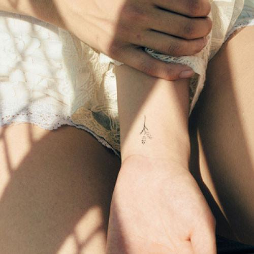 Stoechas by Felipe Sena is a Flowers temporary tattoo from inkbox - 3