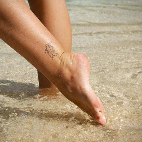 Tortuga by Dimitri Fursenko is a Animals temporary tattoo from inkbox - 3