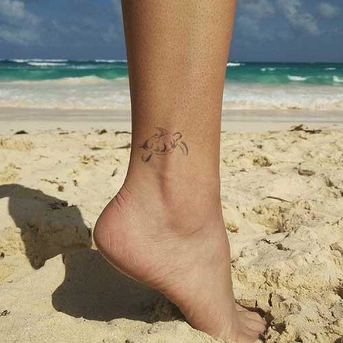 Tortuga by Dimitri Fursenko is a Animals temporary tattoo from inkbox - 4