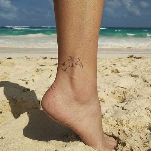 Tortuga by Dimitri Fursenko is a Animals temporary tattoo from inkbox - 2