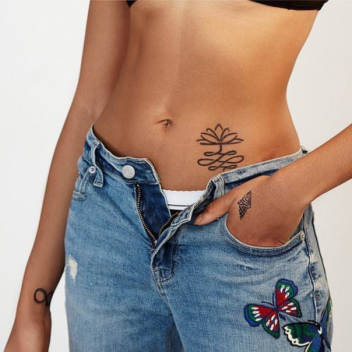 Vox Populi by inkbox is a Flowers temporary tattoo from inkbox - 2