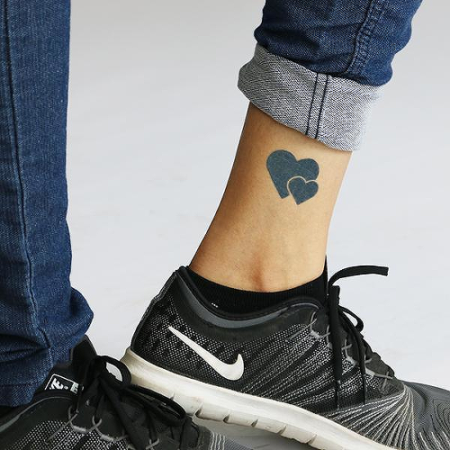 Yurek by Amairani is a Hearts temporary tattoo from inkbox - 2