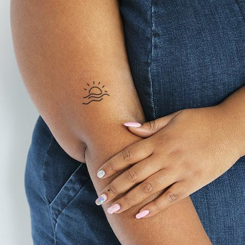 Zalazak by Gabriella Yoo is a Nature temporary tattoo from inkbox - 2
