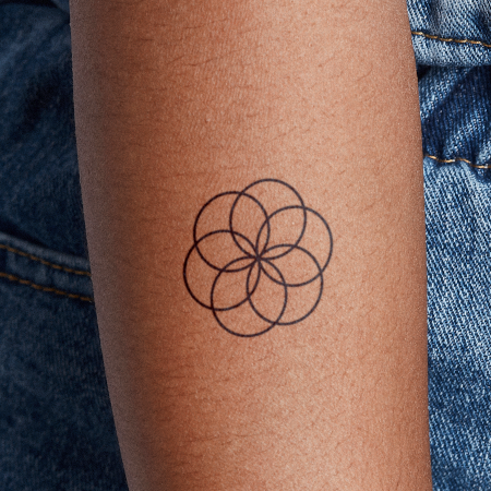 Spirograph 2 by Felipe Sena is a Geometric temporary tattoo from inkbox - main